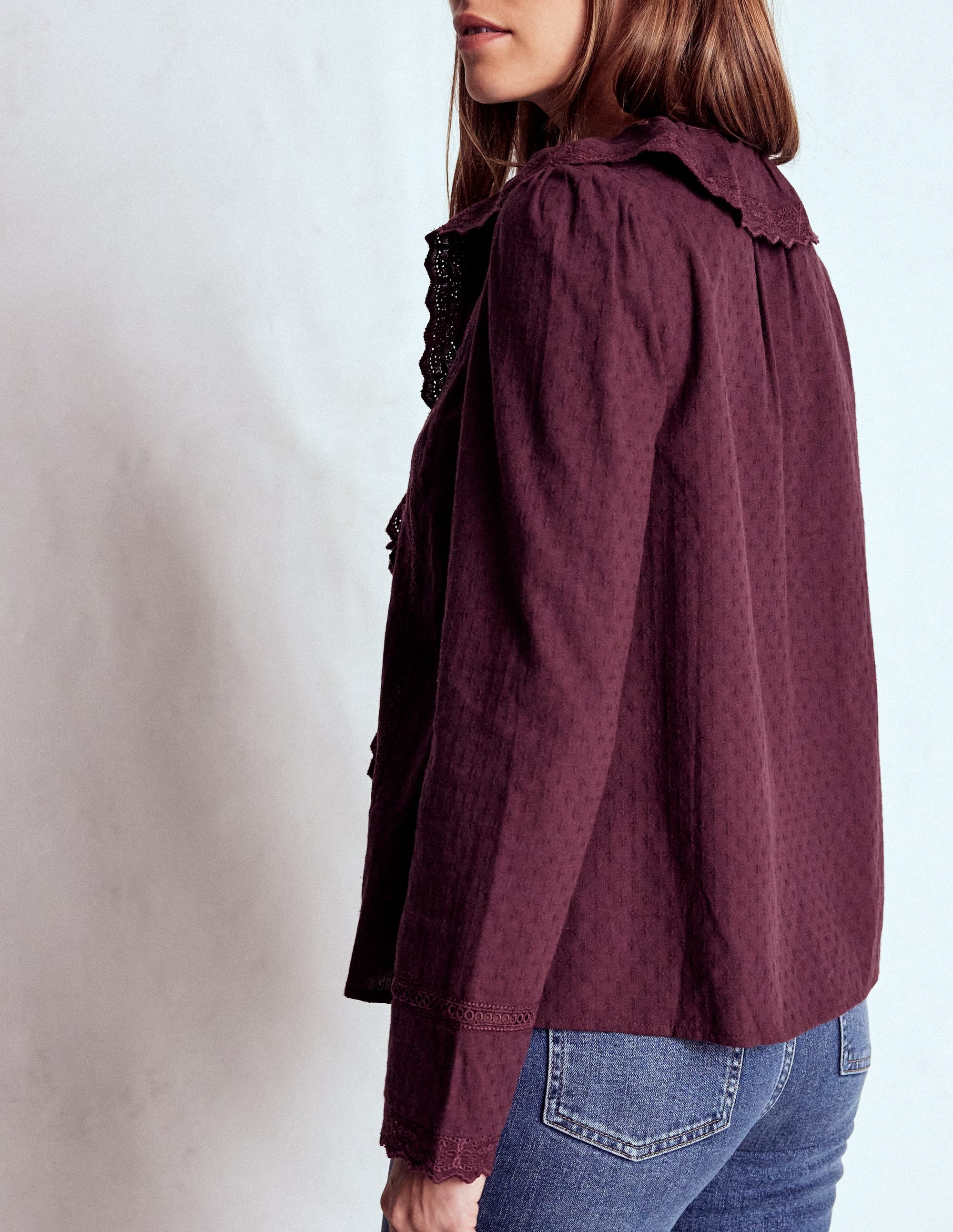 Bluse mit Rüschen und Stickerei-Dunkle Kirsche - Image 3