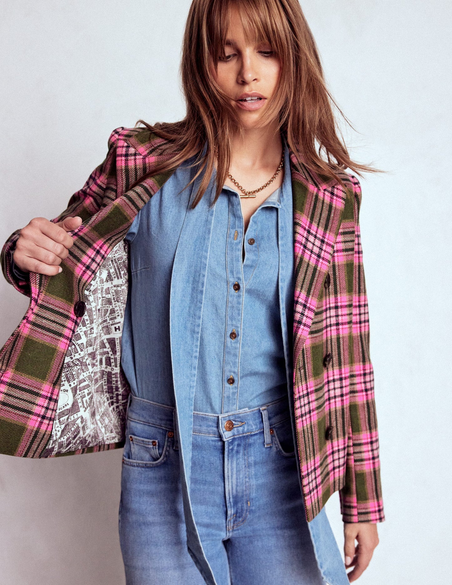 Blazer croisé coupe carrée-Carreaux vert olive et rose