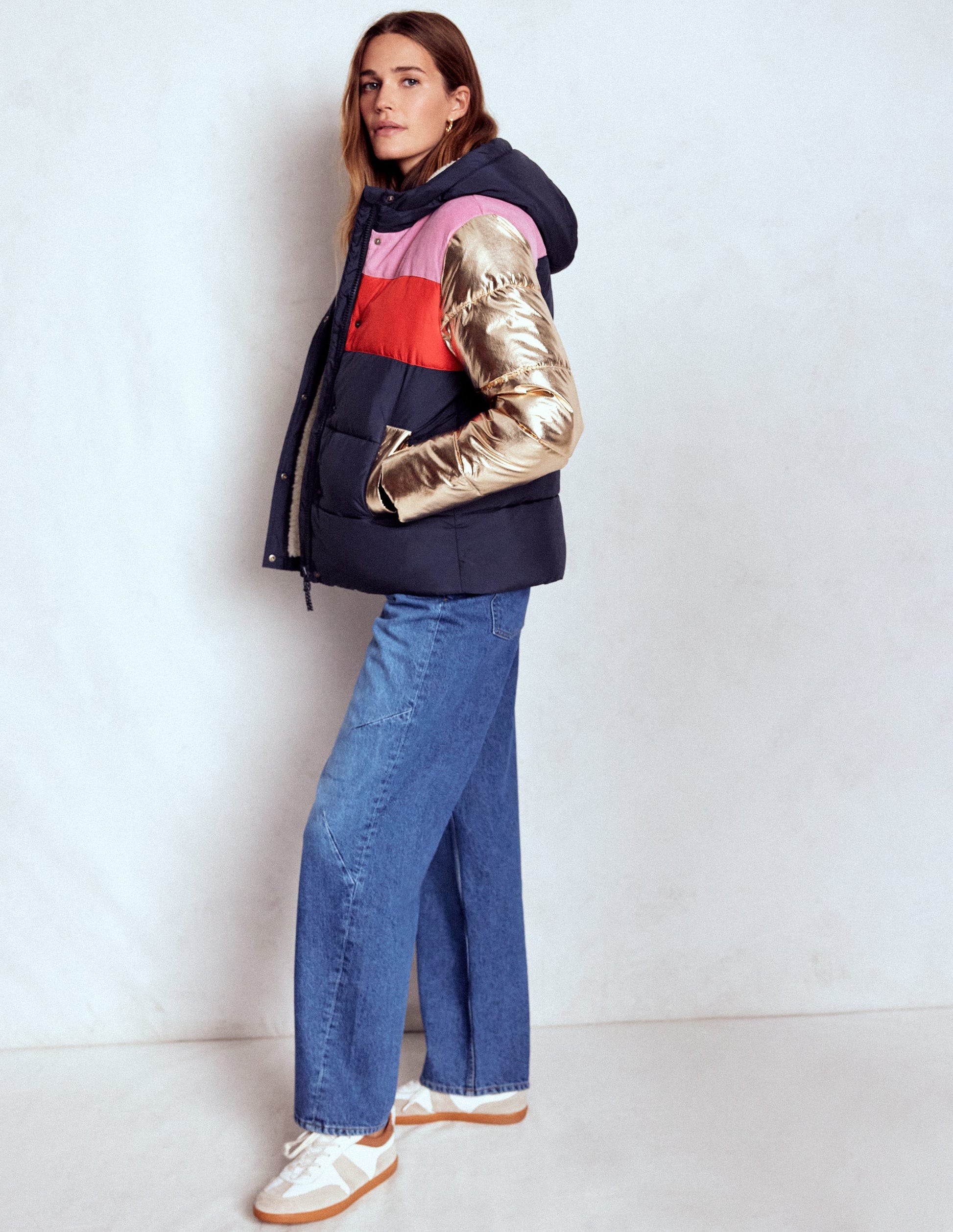 Kurze, wattierte Steppjacke-Marineblau, Blockfarben-4