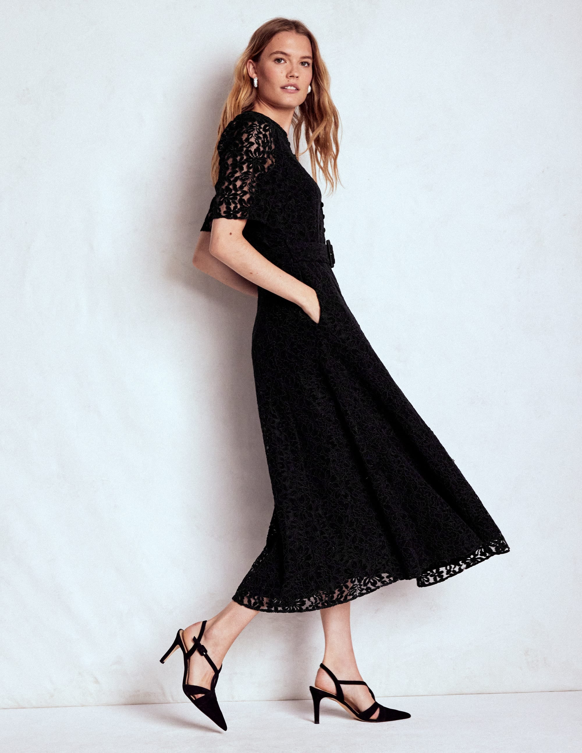 Kate Kleid mit Spitze und Puffärmeln-Schwarz - Image 6