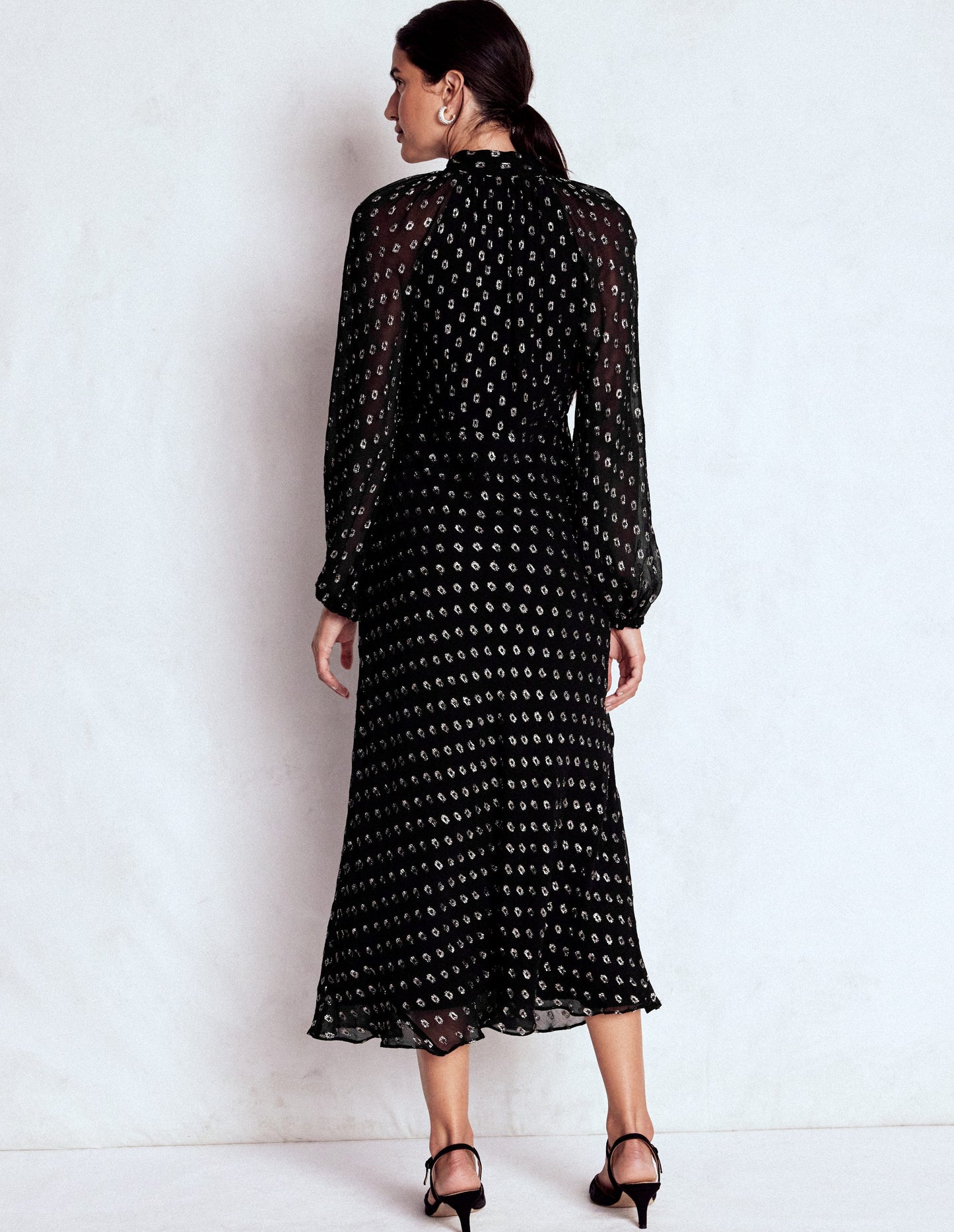 Midikleid zum Binden-Schwarz und Gold Clip-Muster