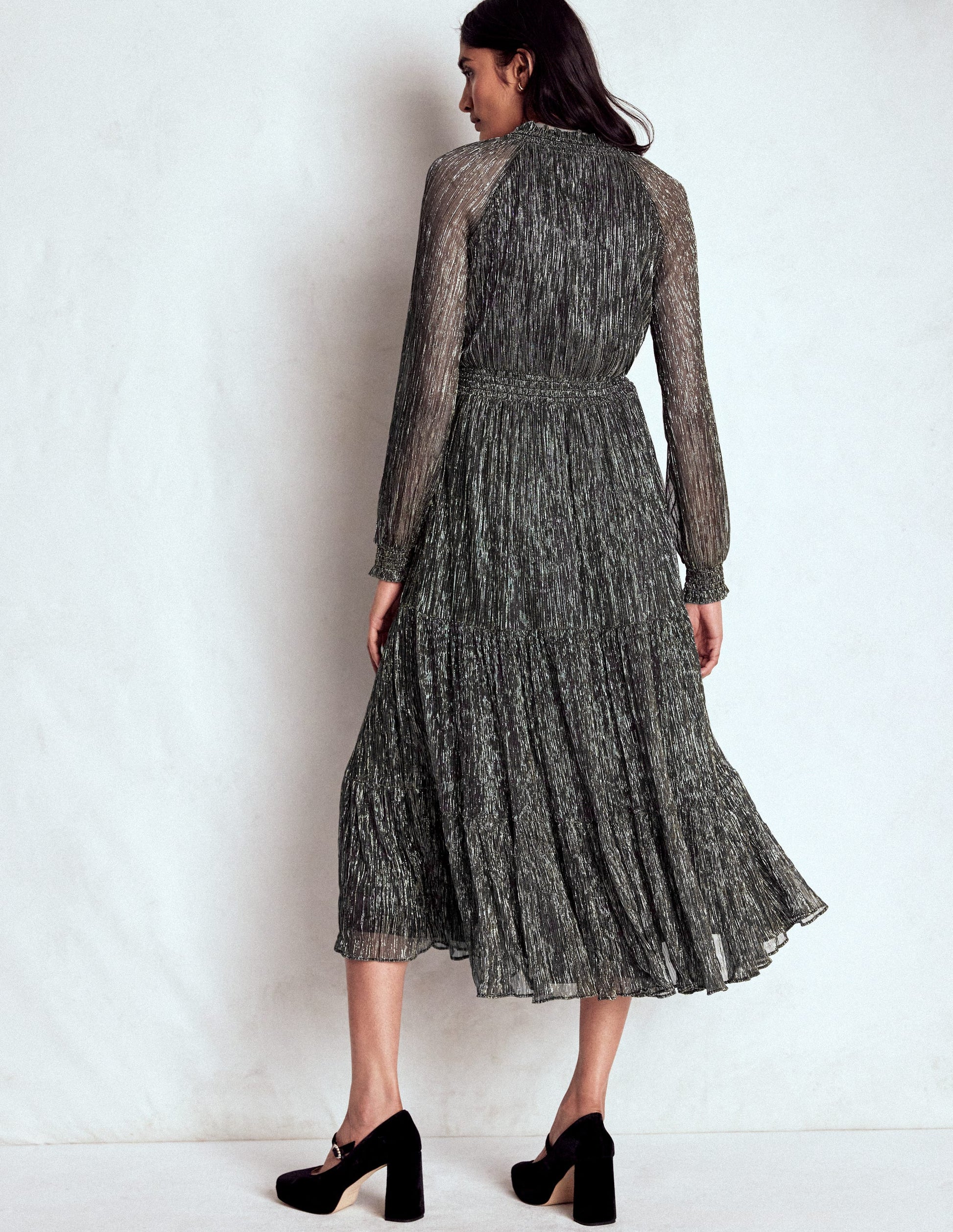 Lucille Gesmoktes Glitzerkleid-Schwarz und Gold-4