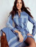 Robe en chambray volantée sur le devant-Chambray bleu clair