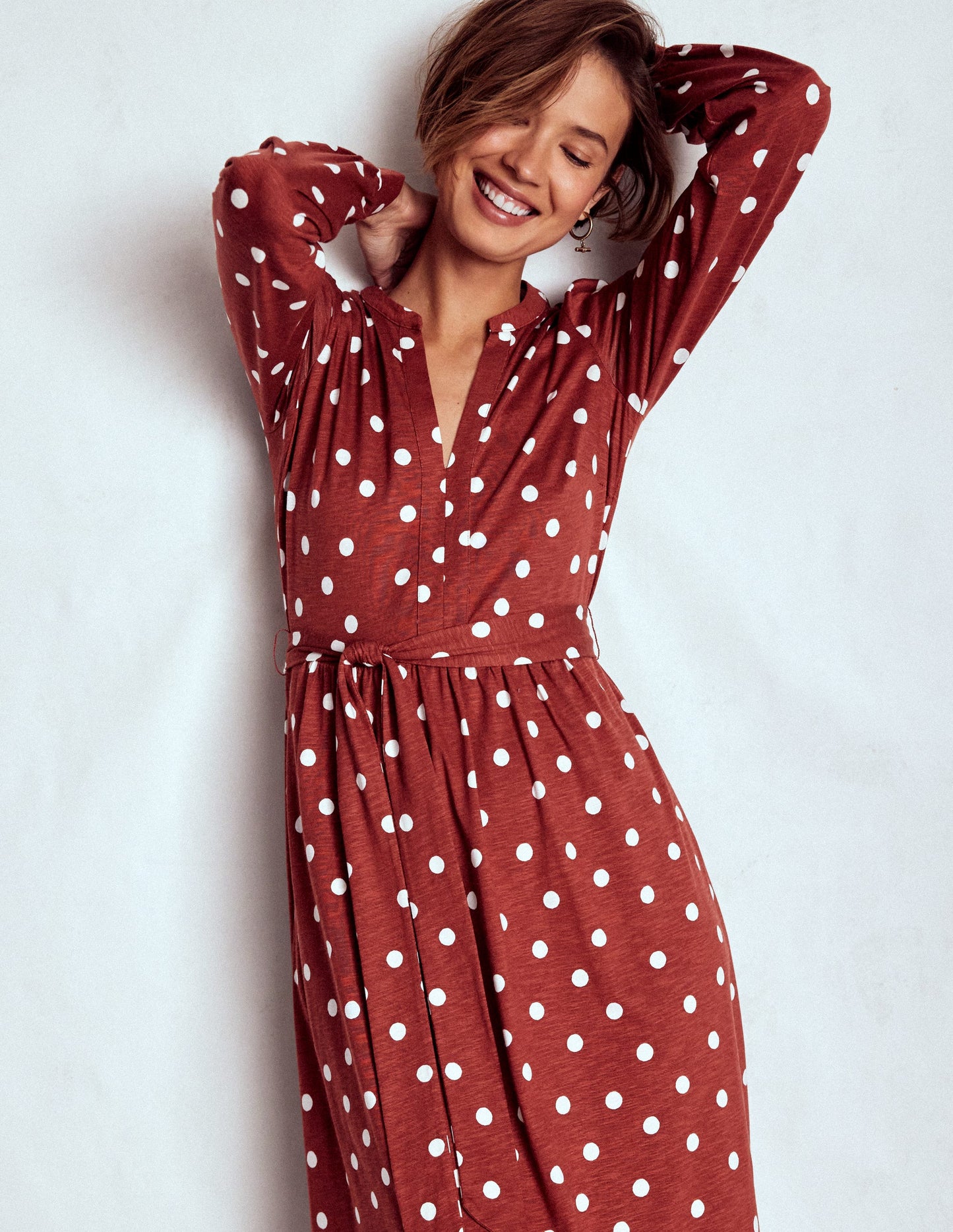 Naomi Langärmliges Jerseykleid-Gebranntes Orange, Gemalte Tupfen