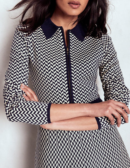 Fiona Chevron-Strickkleid-Zickzackmuster-2