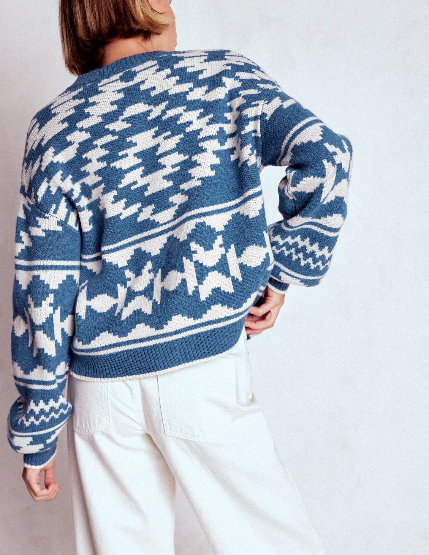 Abi Jacquard-Strickjacke-Denim-Blau Aztekenmuster