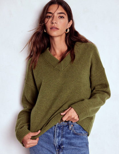 Marion Merino V-neck Jumper-Promenade Green Melange-2