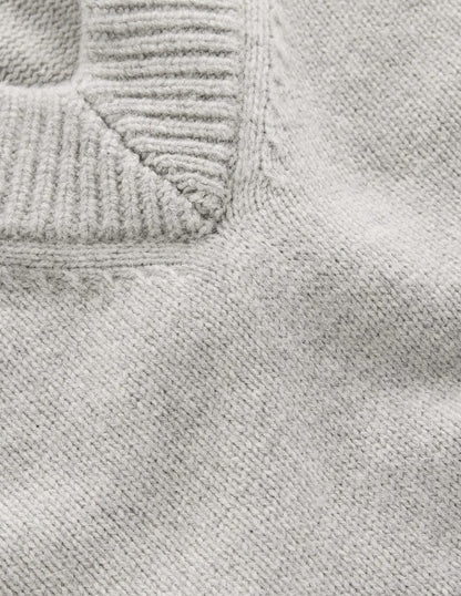 Marion Merinopullover mit V-Ausschnitt-Märzhase-6