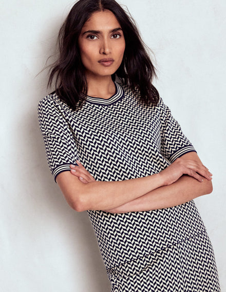 Strick-T-Shirt aus Jacquard-Marineblau/Naturweiß Modernes Hahnentrittmuster