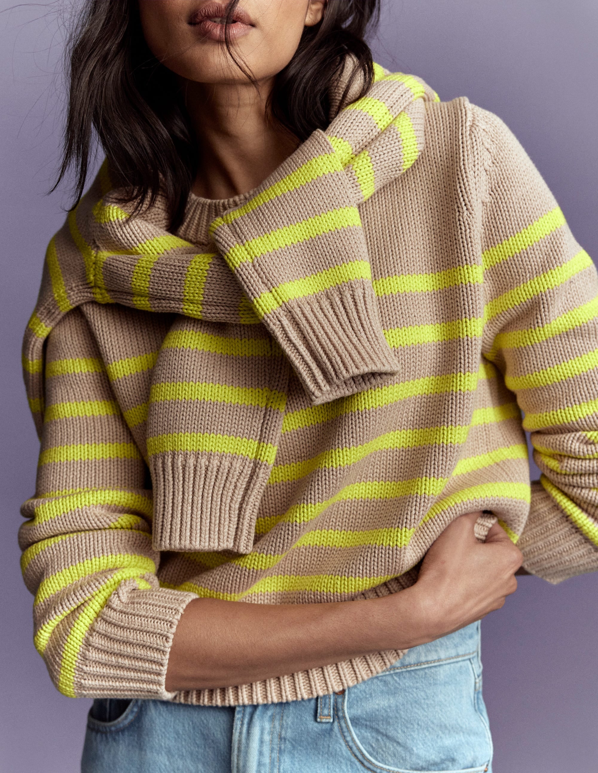 Lucy Grob gestrickter Baumwollpullover-Kamelbraun Meliert, Neon Streifen - Image 2