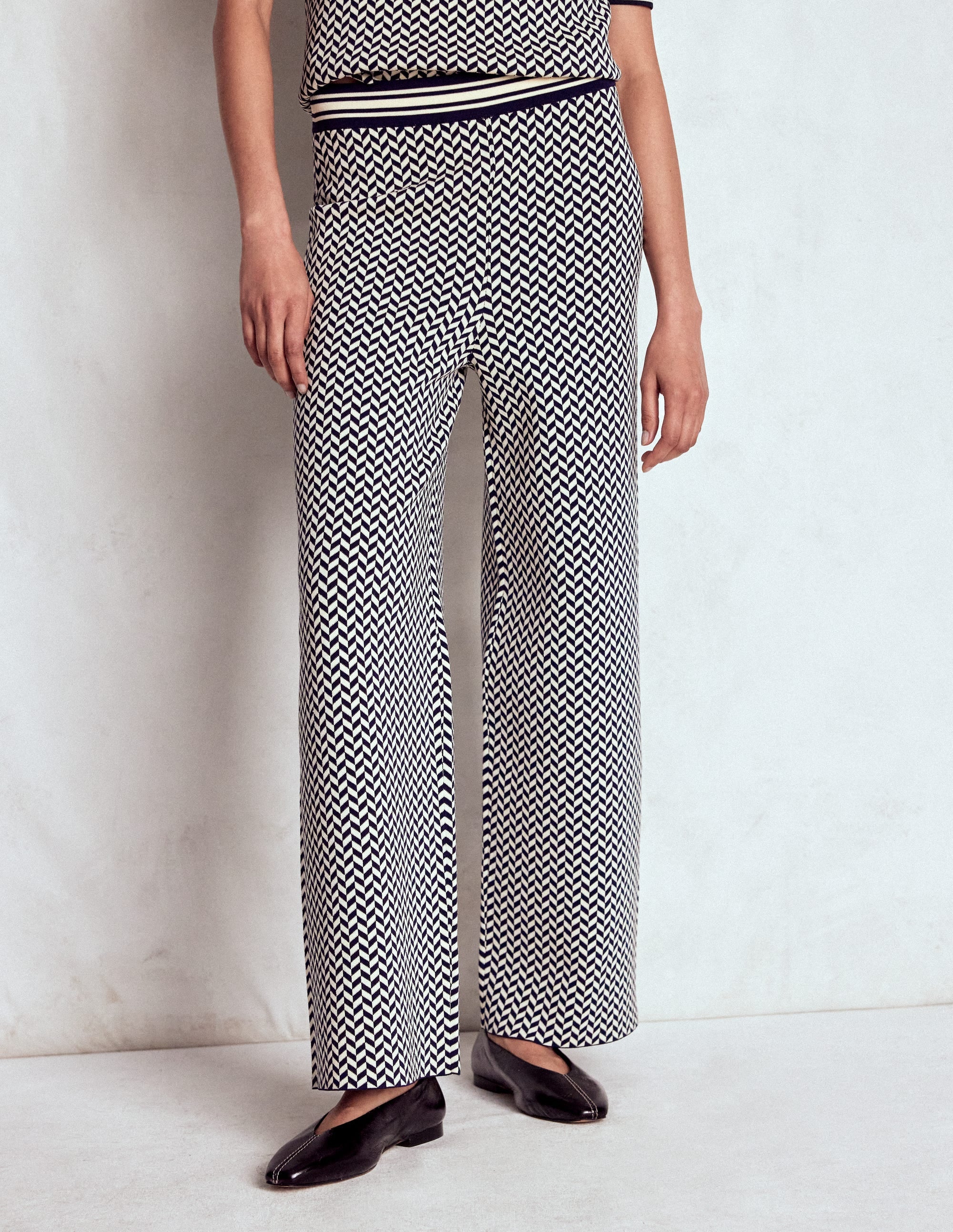 Jacquard-Strickhose-Geo Marineblau und Naturweiß Jacquard - Image 4