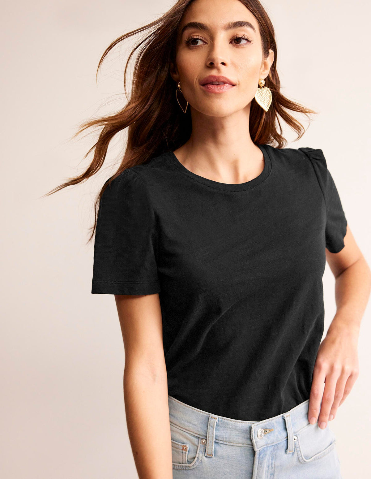 T-Shirt aus Baumwolle mit Puffärmeln-Schwarz - Image 1