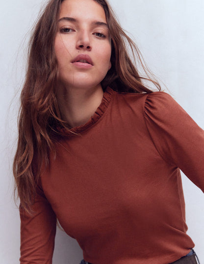 Superweiches Oberteil mit Rüschendetail-Heiße Schokolade-2