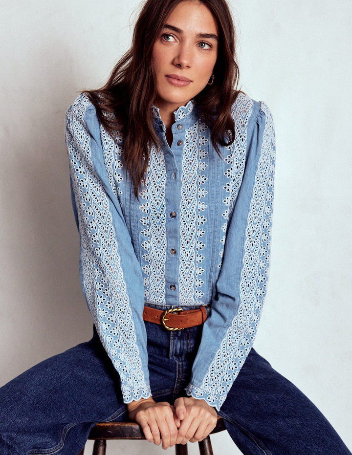 Savannah Broderie Top-Chambray