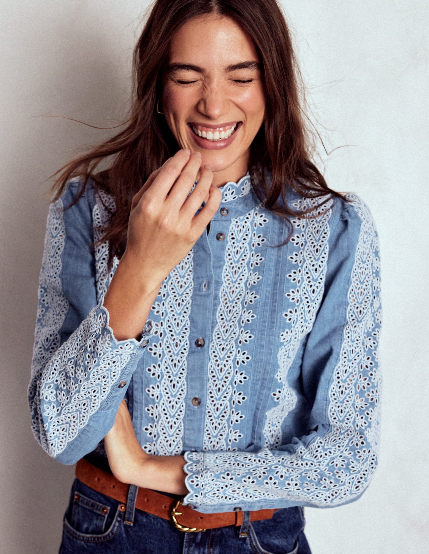 Savannah Oberteil mit Lochstickerei-Blauer Faux-Uni