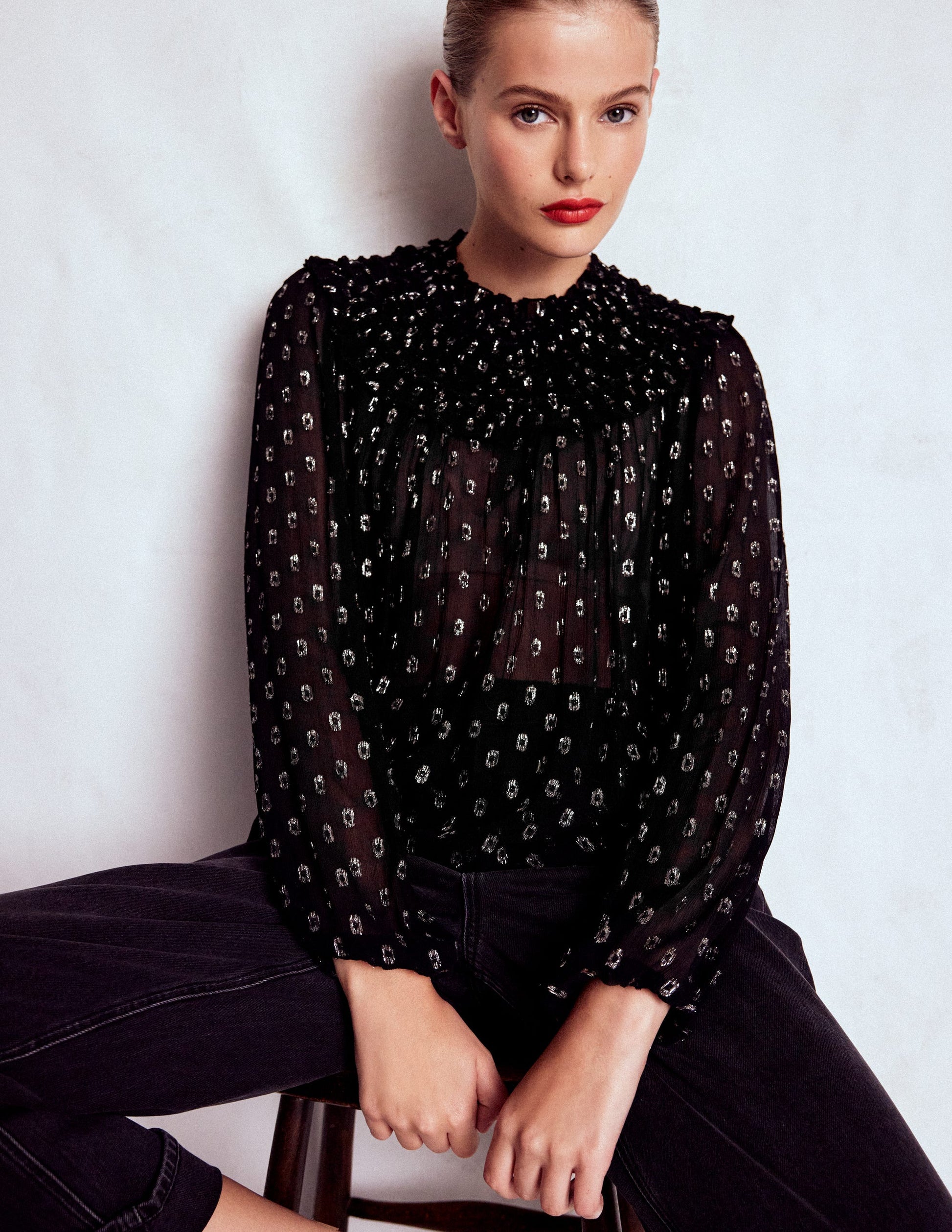 Metallic Ruffle Collar Top-Black, Lurex Clip-7