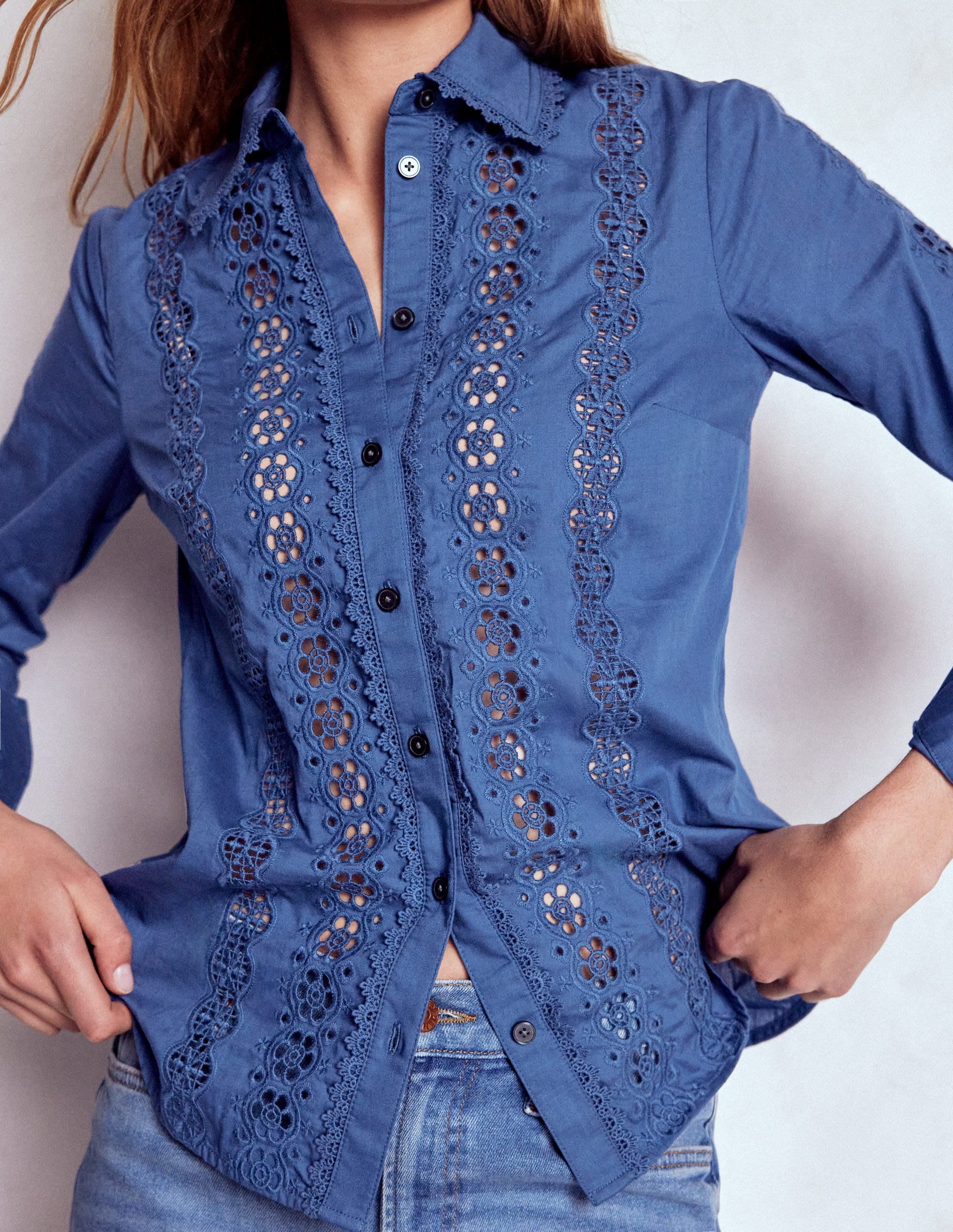 Sienna Hemd mit Lochstickerei-Denim-Blau - Image 2