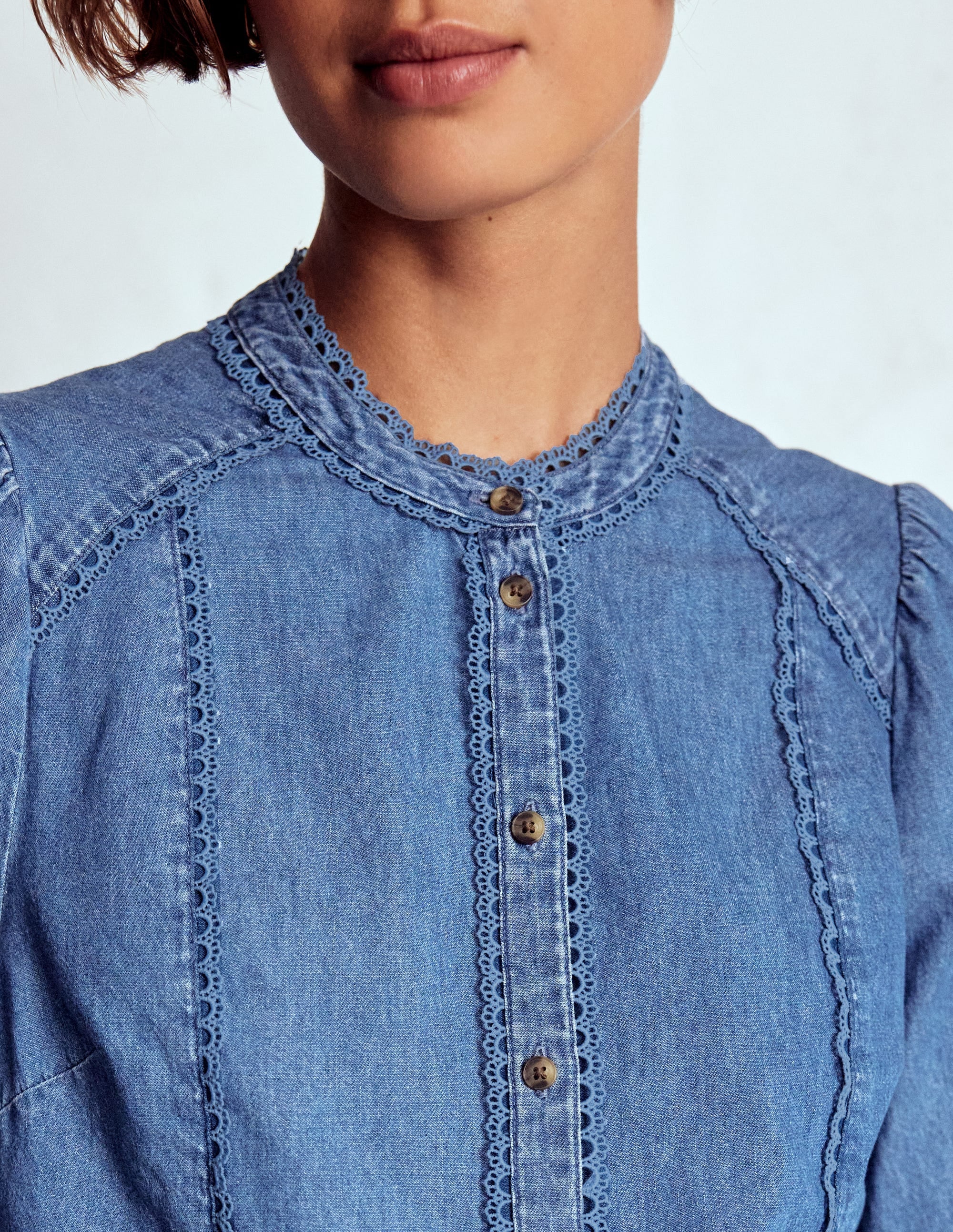 Rhea Denim-Oberteil mit Besatz-Ausgeblichene Optik - Image 2