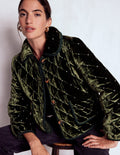 Fitzrovia Steppjacke-Kohlblatt, Perlen