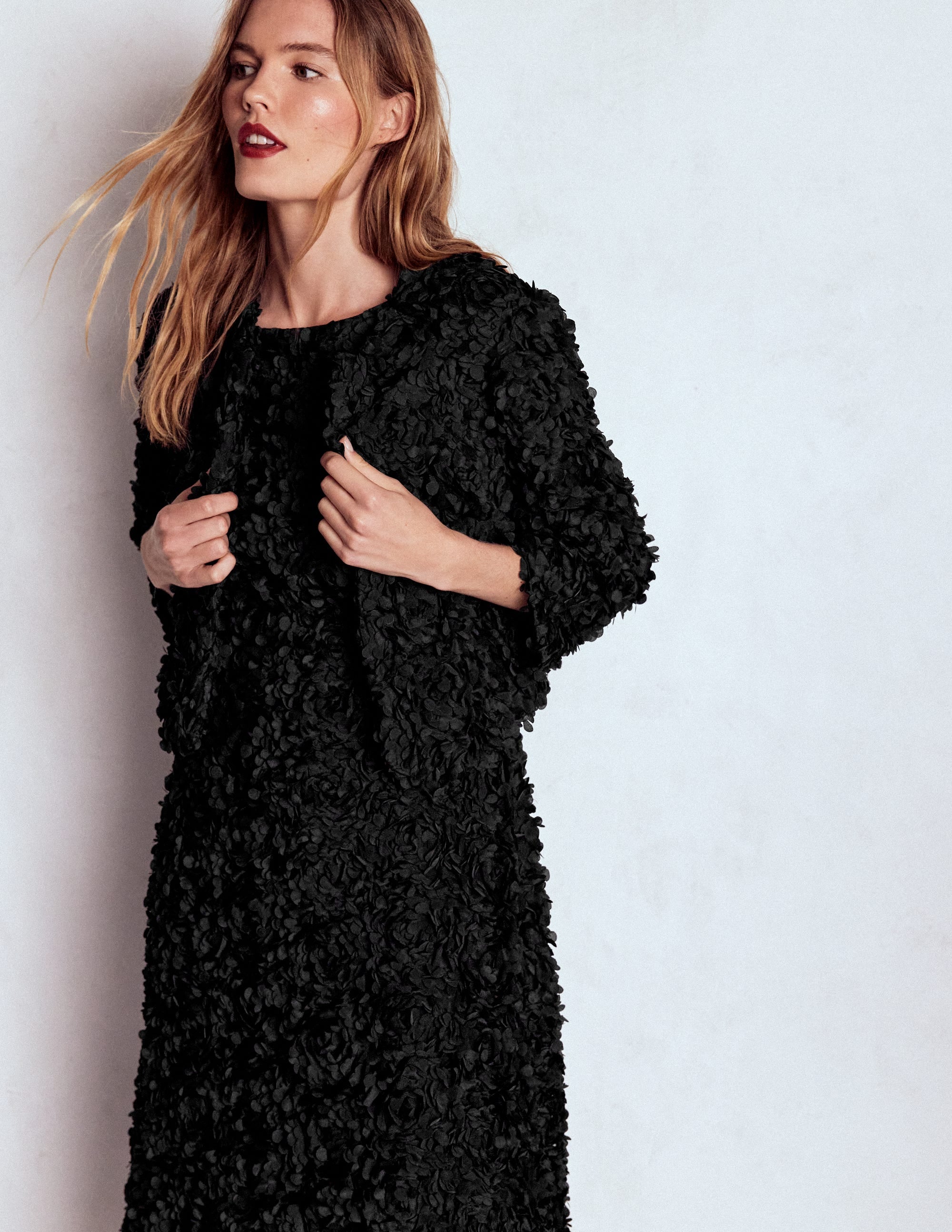 Texturierte, verkürzte Jacke mit Blütentüll-Schwarz, Blütentüll - Image 5