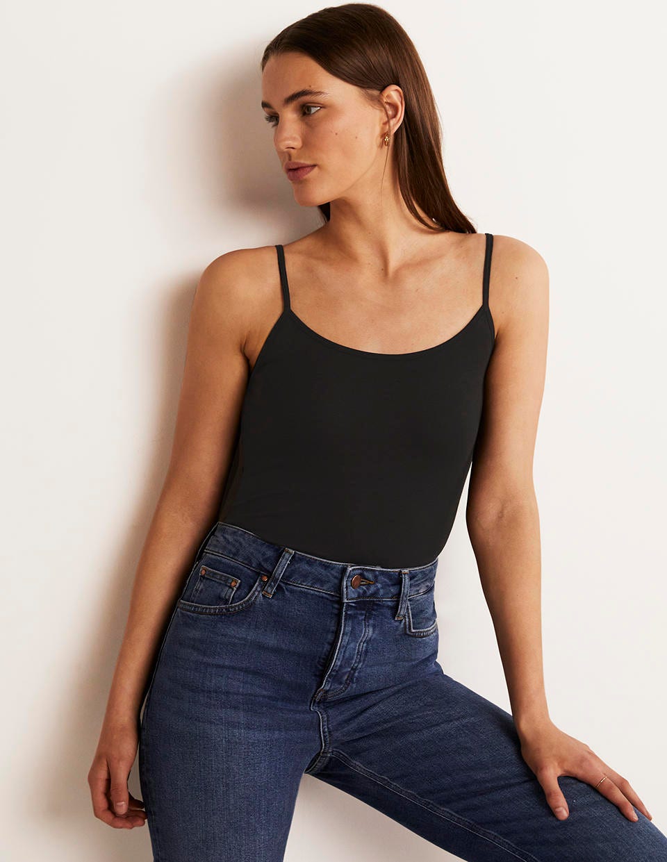 Schlichtes Camisole-Oberteil-Schwarz - Image 1
