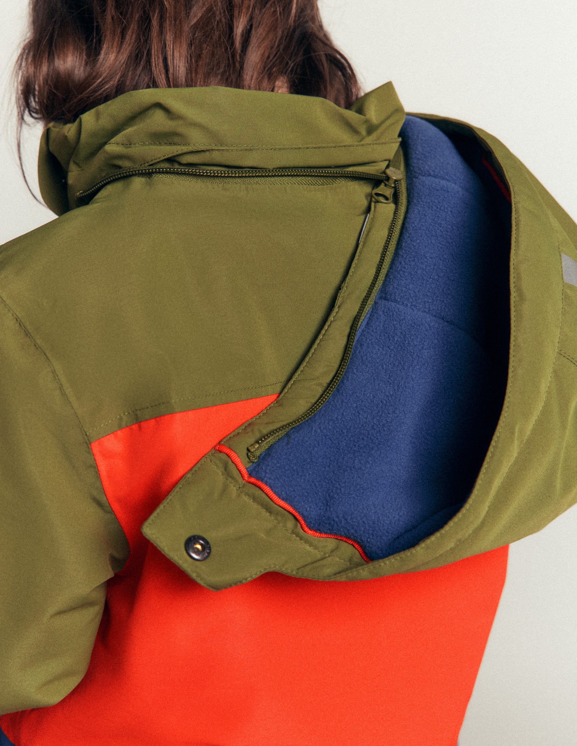 Wasserdichter Allwettermantel-Khaki Color Blocking - Image 3