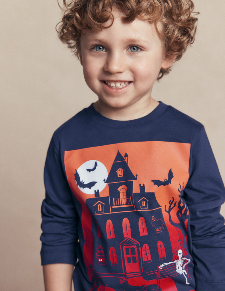 Im Dunkeln leuchtendes Langarmshirt-Französisches Marineblau, Halloween-Schloss