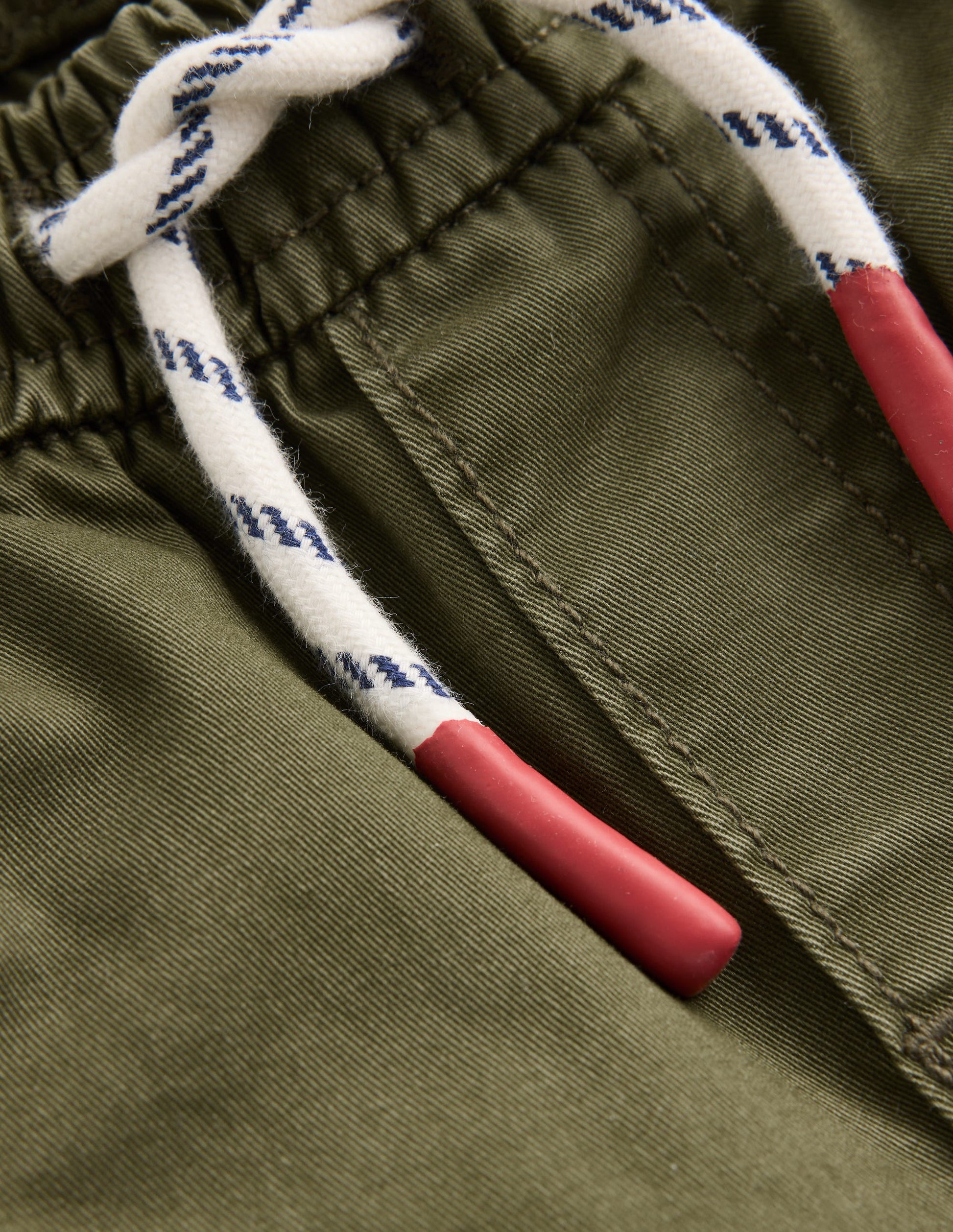 Schmal geschnittene Hose zum Hineinschlüpfen-Waldgrün-3
