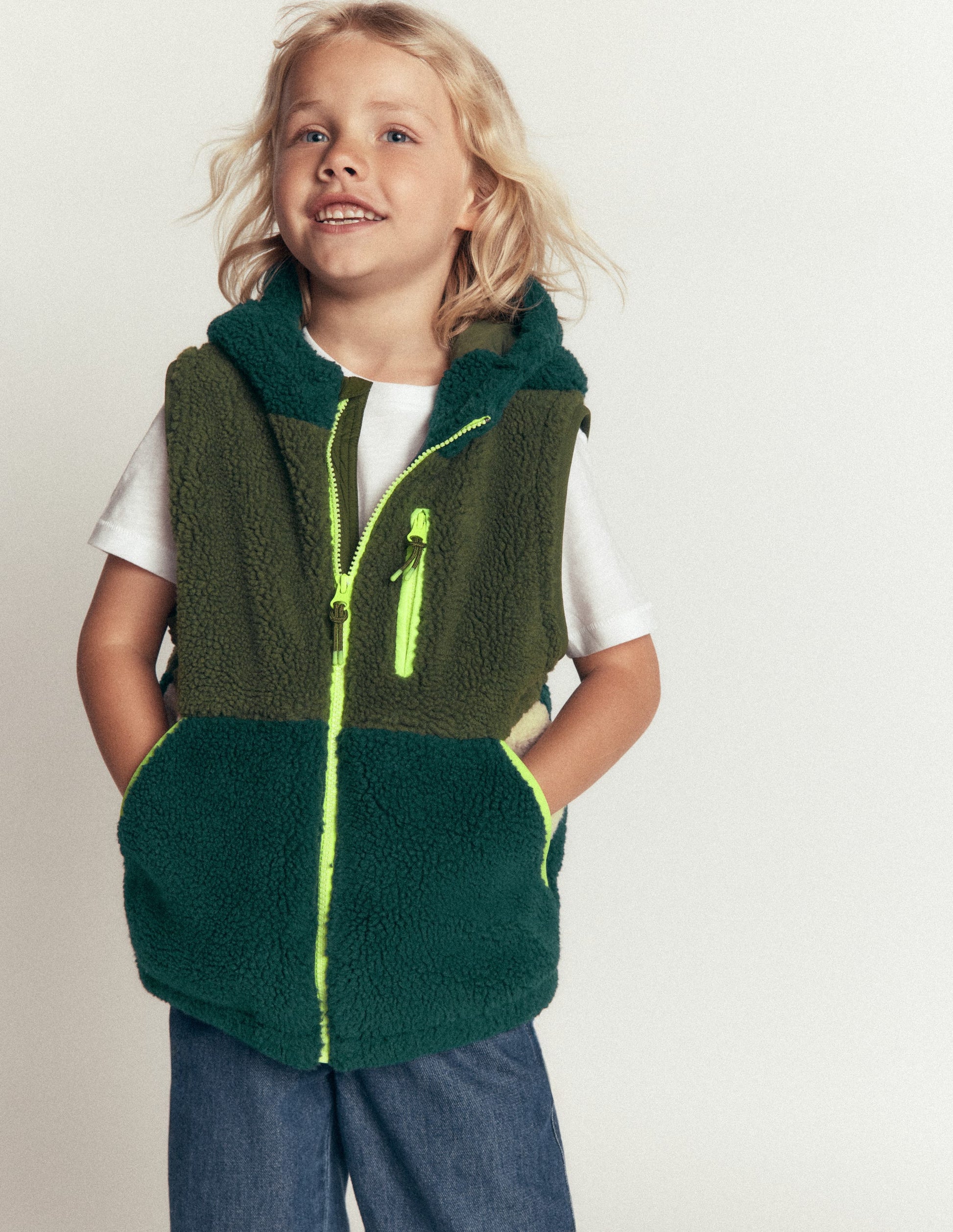 Jacke aus Teddyfell-Mix mit Einsätzen-Khaki-4