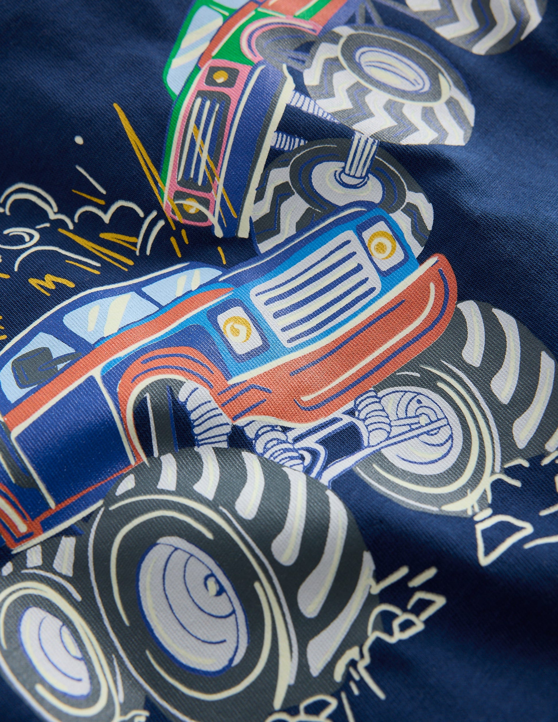 Im Dunkeln leuchtendes T-Shirt-Mittelalterliches Blau Monstertrucks-3