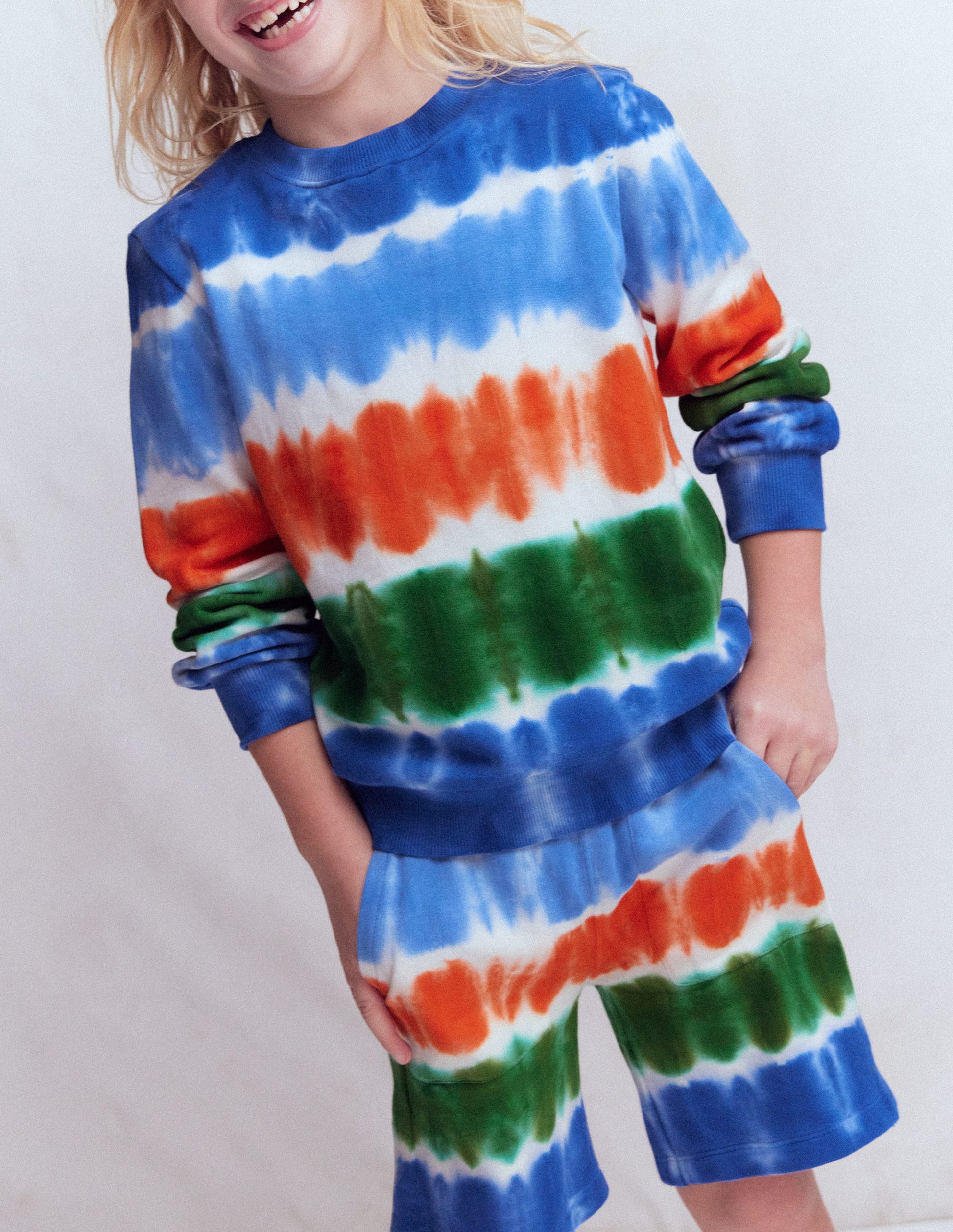 Batik-Sweatshirt-Bunt-1