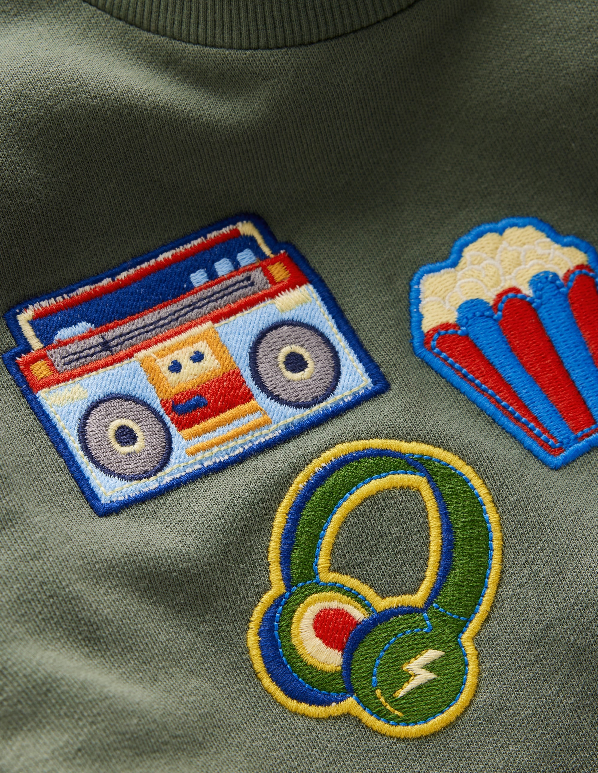 Sweatshirt mit Aufnäher-Lorbeerkranz Hobbys - Image 3