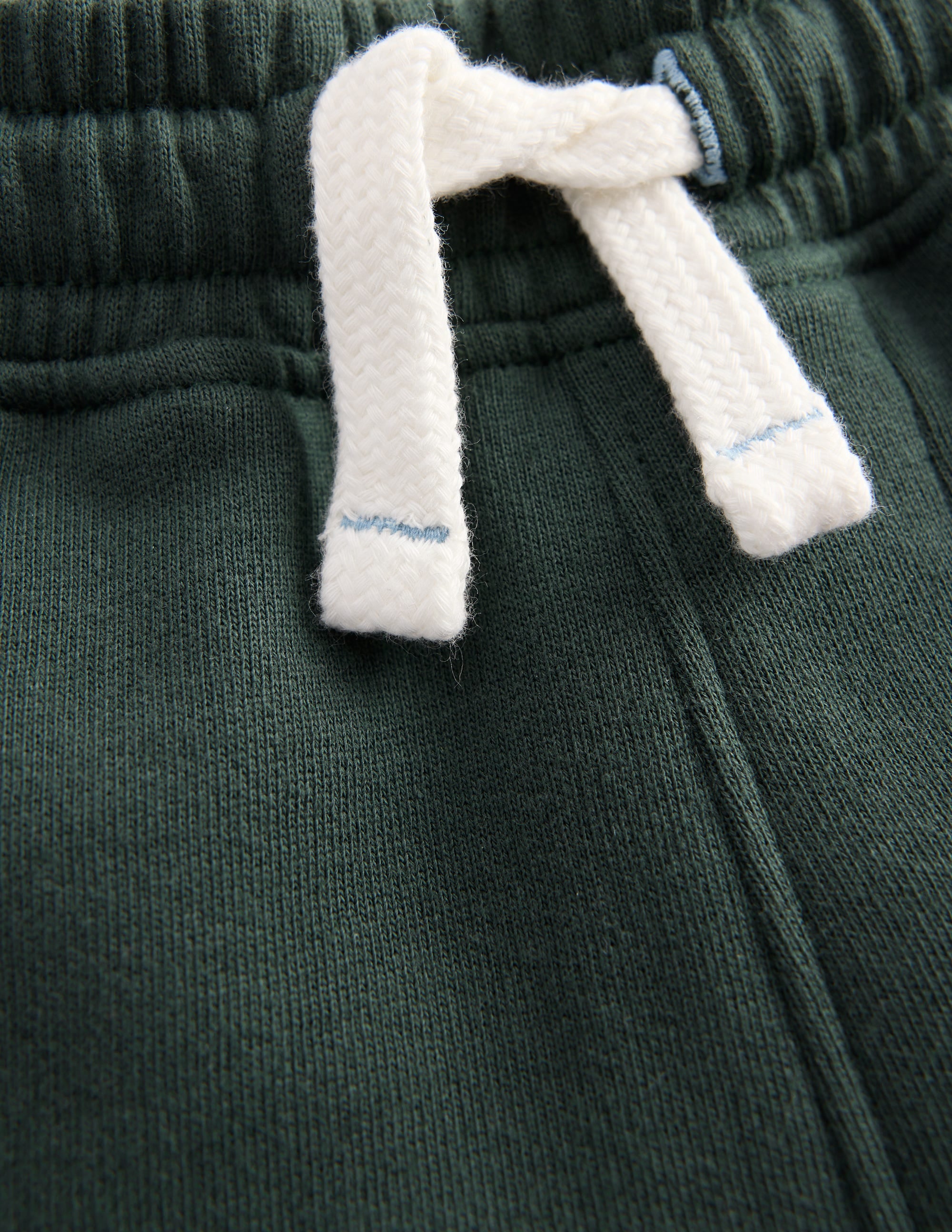 Basic-Sweatshorts-GREEN GABLES - Image 3
