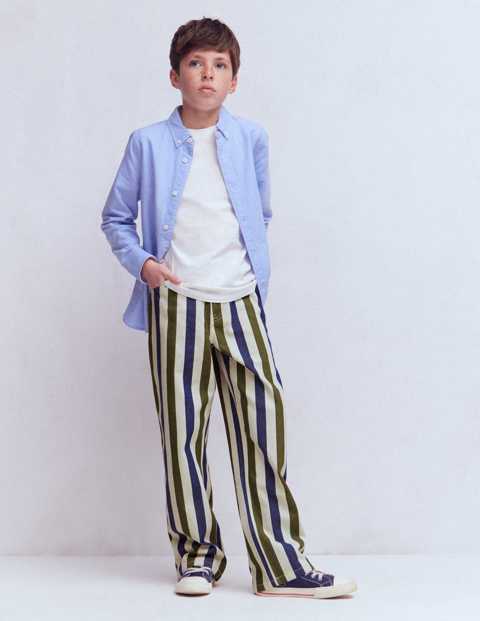 Lässige Jeans-Surf The Web-Blau und Wintermoos-1