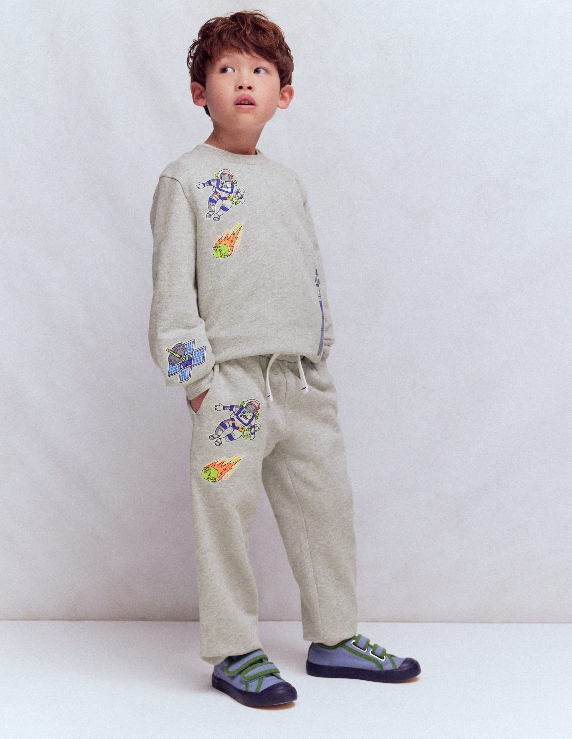 Badge Joggers-Grey Space - Image 1