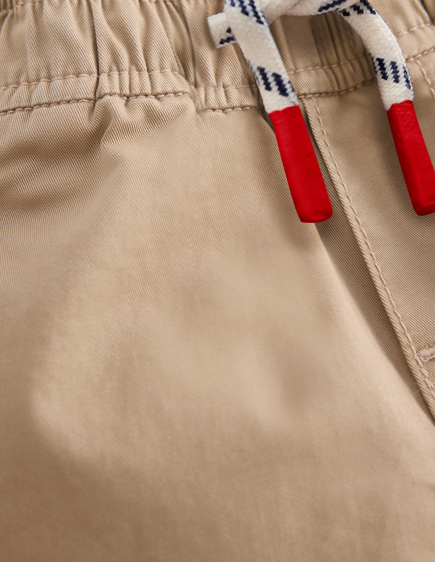 Schmal geschnittene Hose zum Hineinschlüpfen-Greige