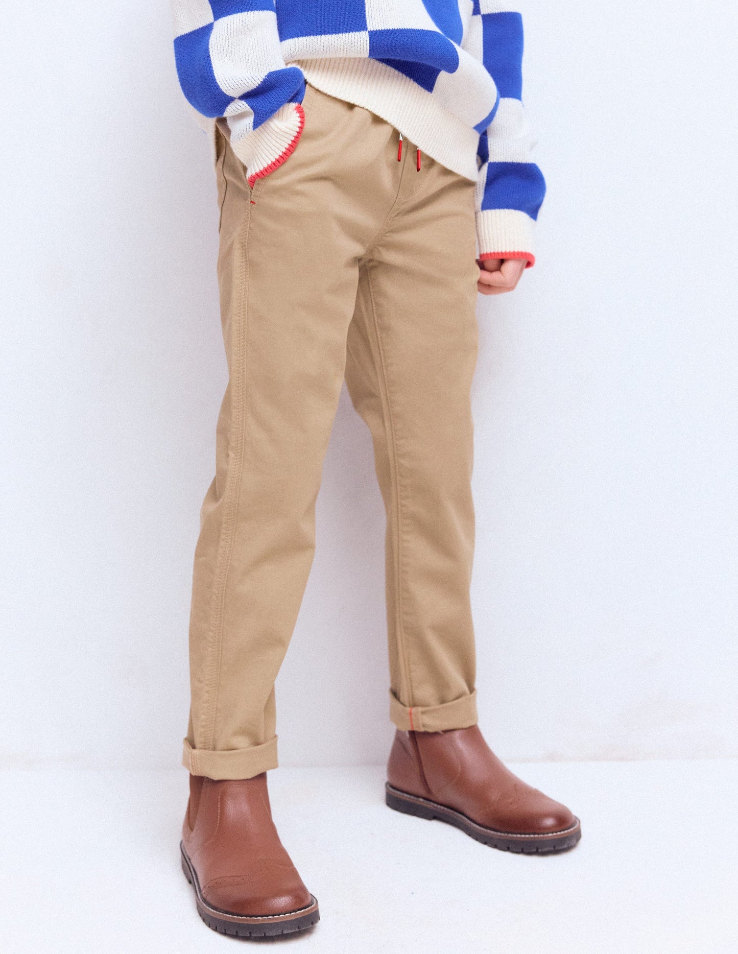 Schmal geschnittene Hose zum Hineinschlüpfen-Greige