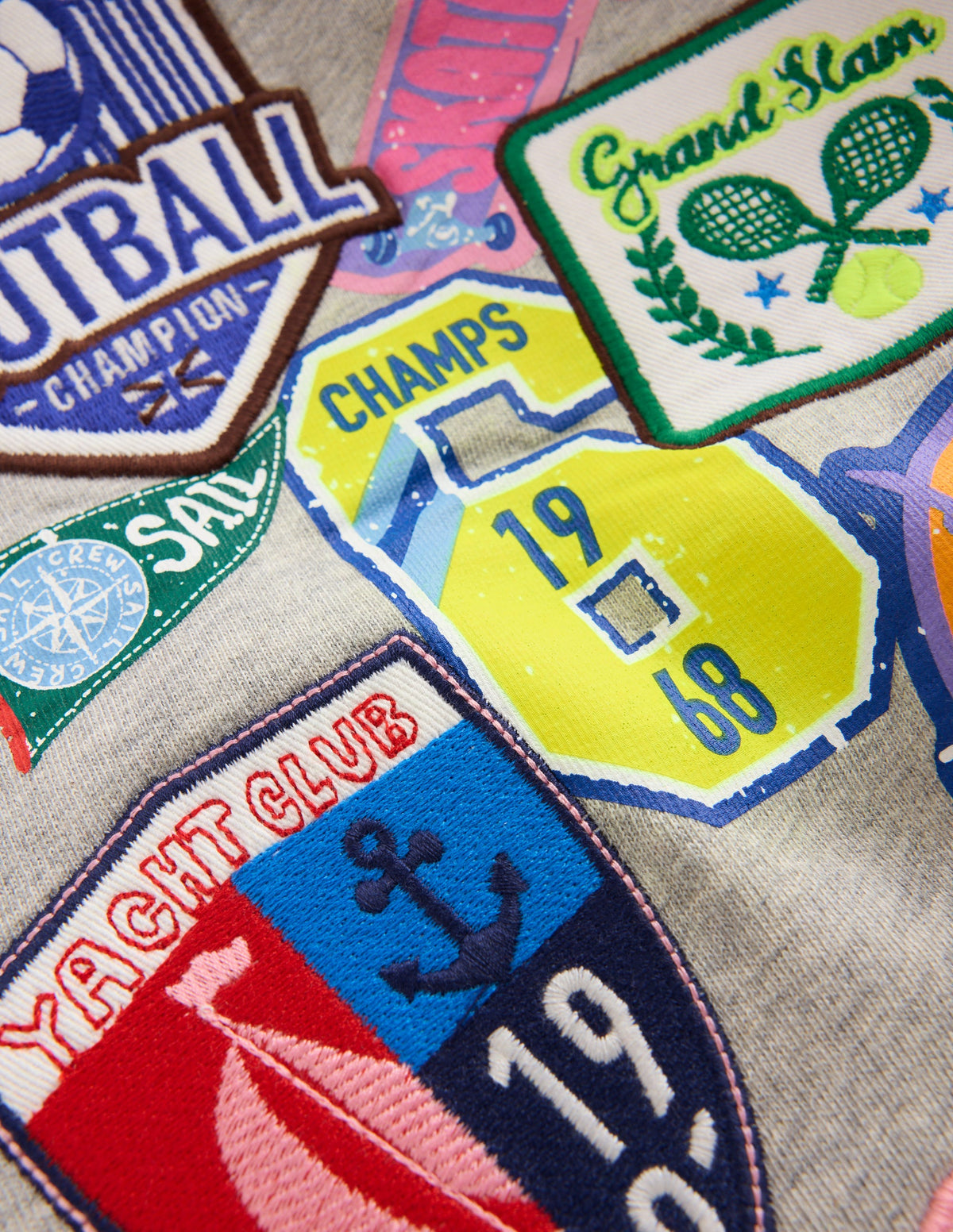 Sweat à écussons-Gris Chiné Sports - Image 3