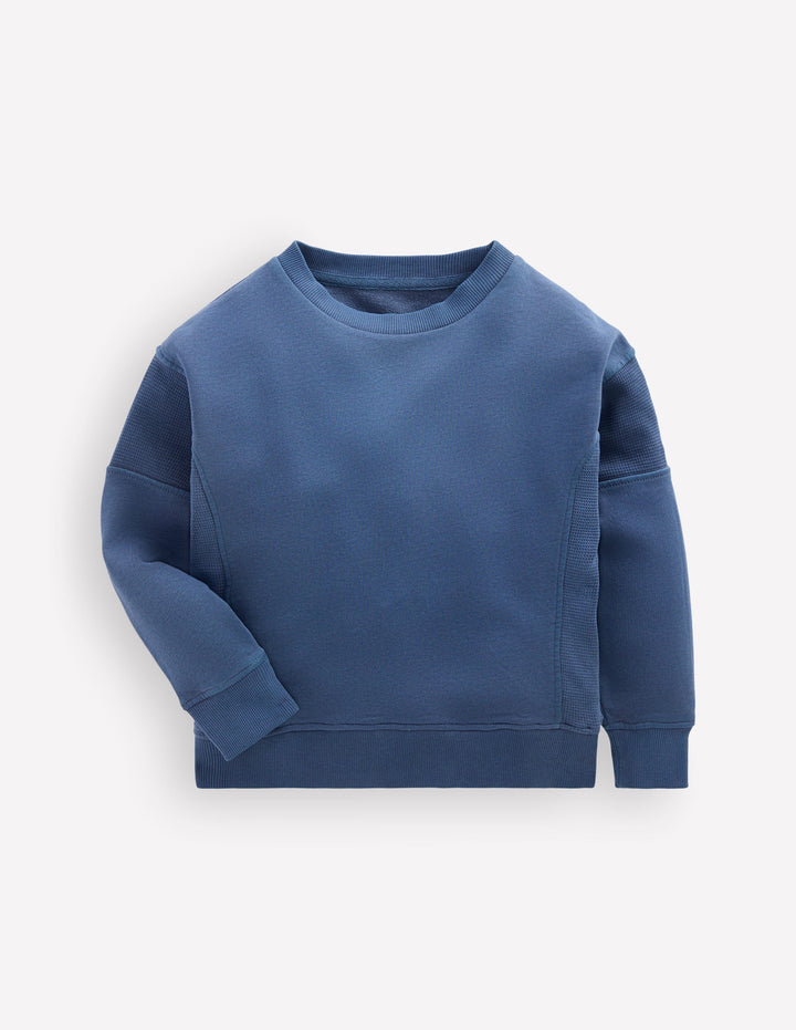 Stückgefärbter Pullover aus Waffel-Mix-Denim-Blau