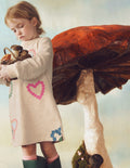 Robe-sweat Ida à appliqué-Papillons avoine