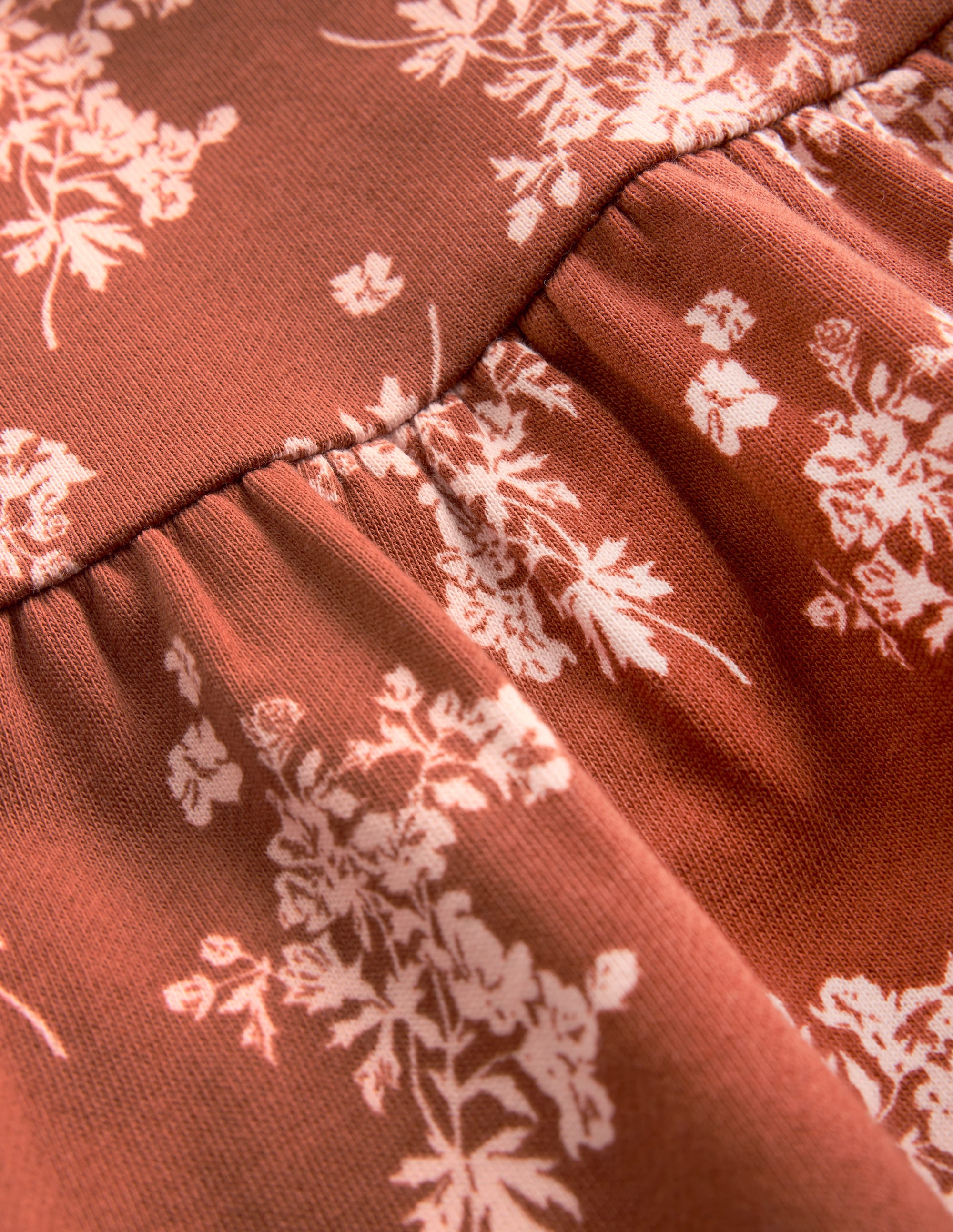 Minna Sweatkleid-Braun Blumenmuster - Image 3