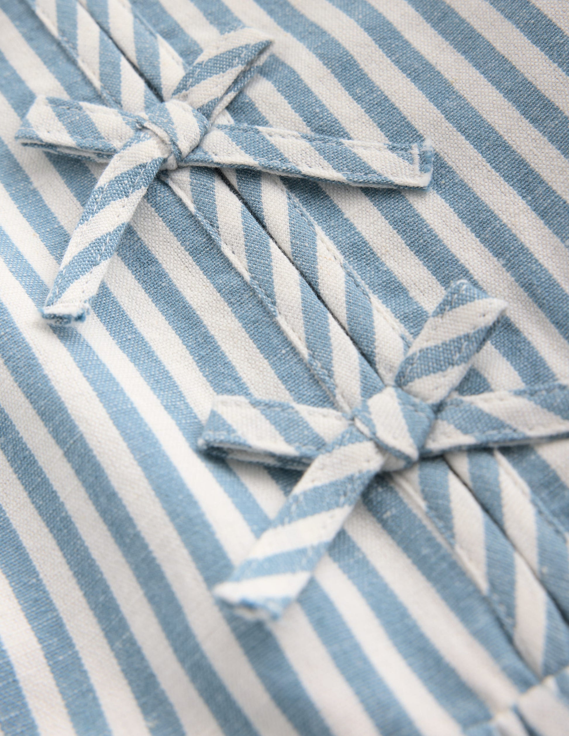 Robe tissée à nœuds sur le devant-Rayé bleu-3