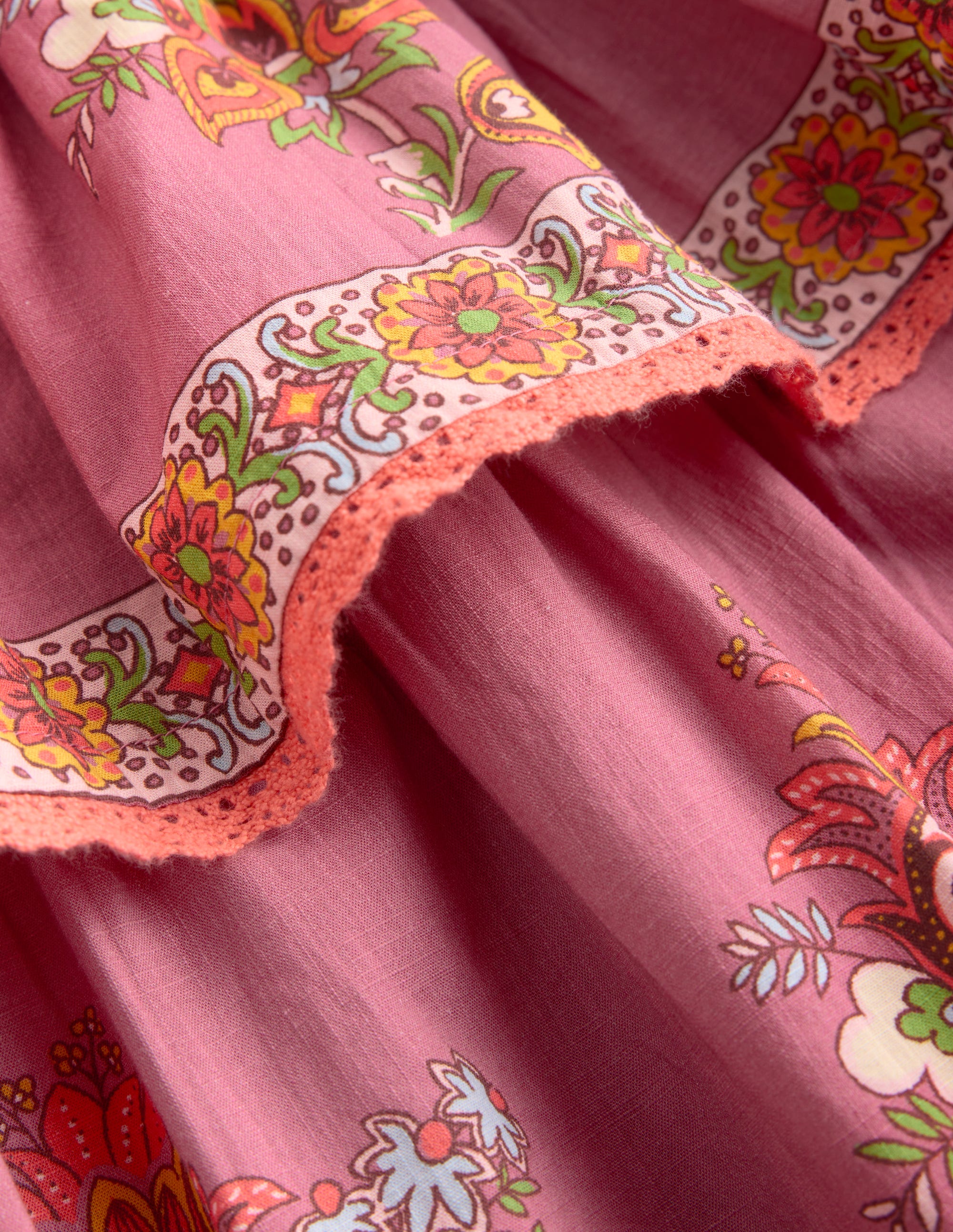 Rara Kleid mit geraffter Taille-Rosa Blumenmuster - Image 4