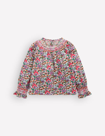 Gesmokte Bluse mit Muster-Sanftes Cremeweiß Blumenfeld