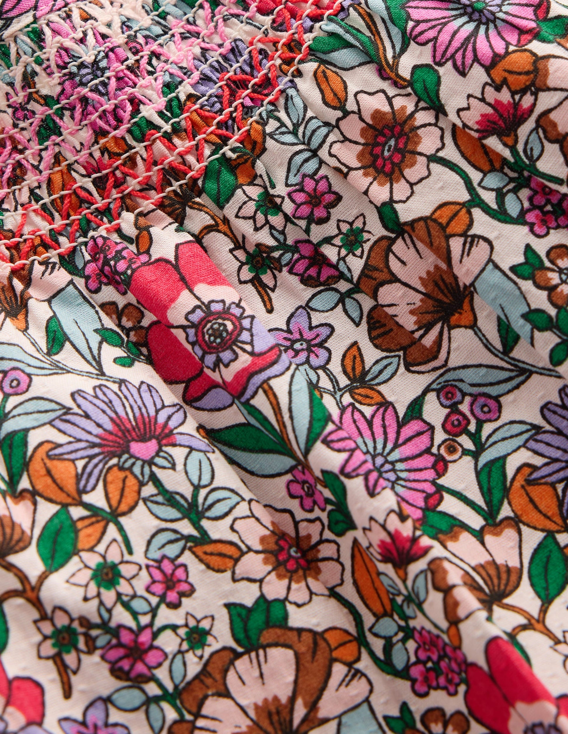 Gesmokte Bluse mit Muster-Sanftes Cremeweiß Blumenfeld-4