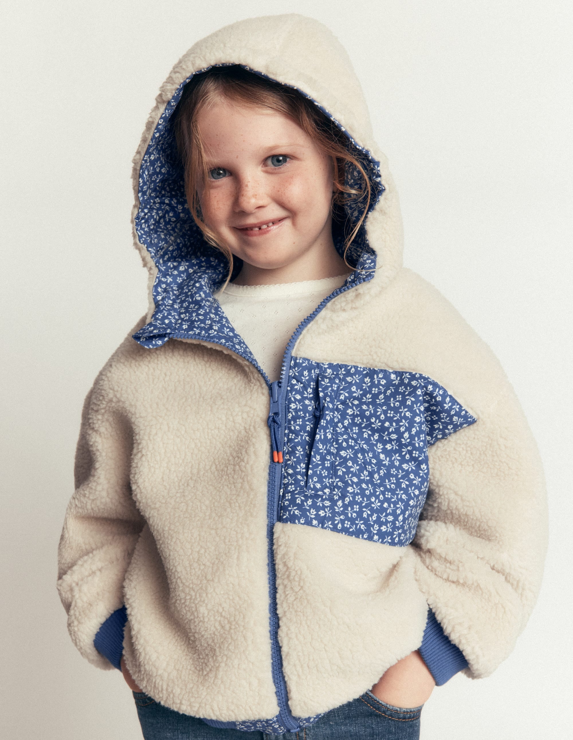 Wendbare Teddyfell-Bomberjacke mit Kapuze-Blauhäher Kleines Blumenmuster - Image 4