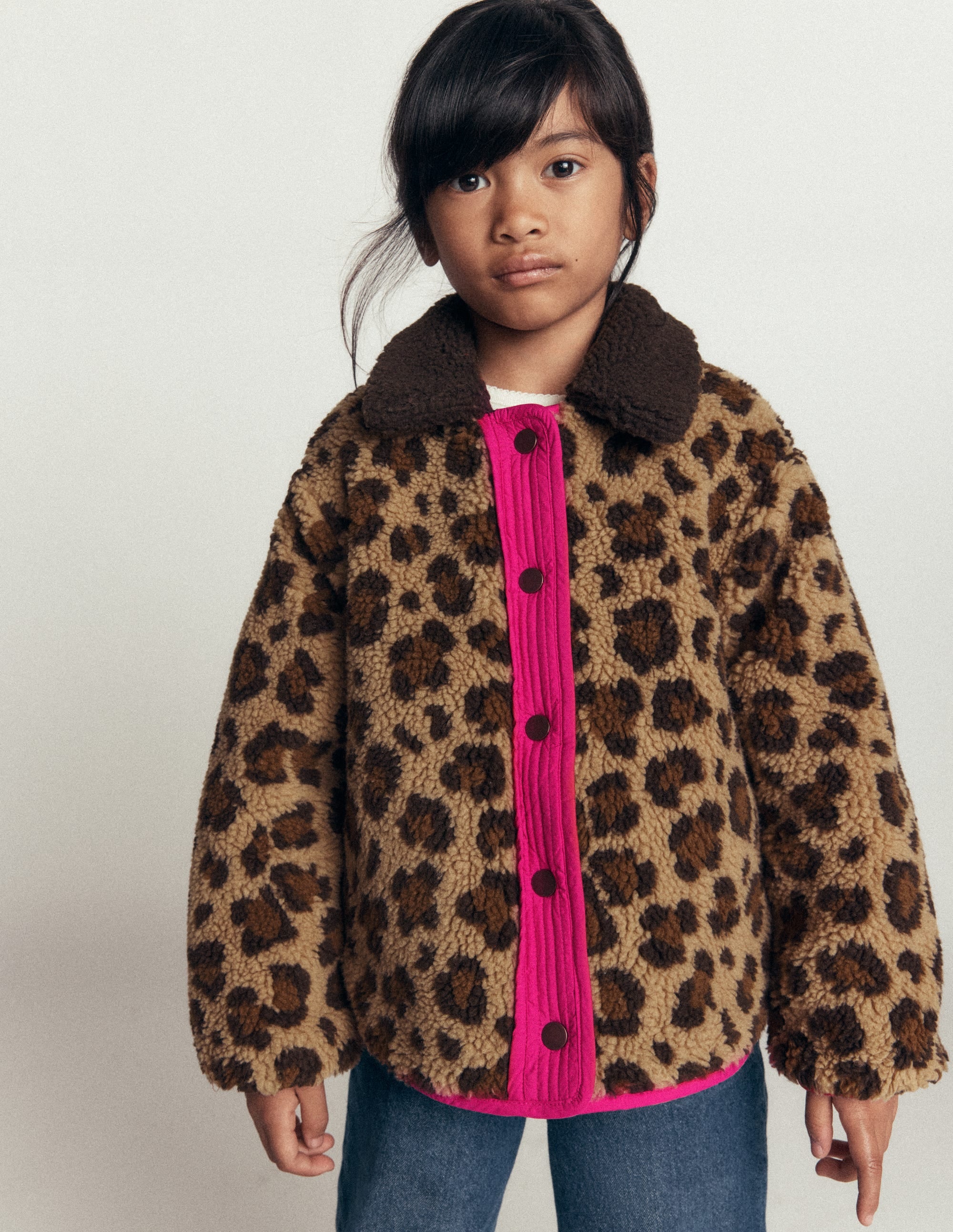 Wendbare Steppjacke mit Teddyfell-Leopardenmuster Bunt - Image 4