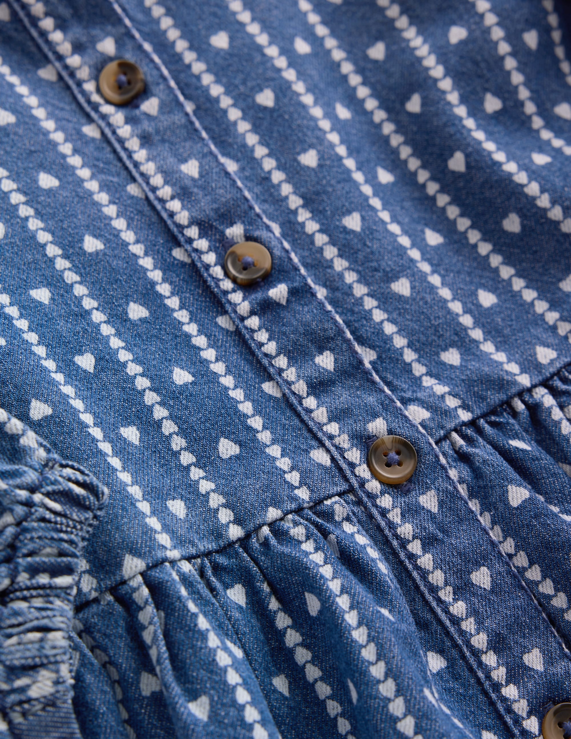 Betsy Gewebtes Kleid mit Puffärmeln-Denim Winzige Herzchen - Image 4
