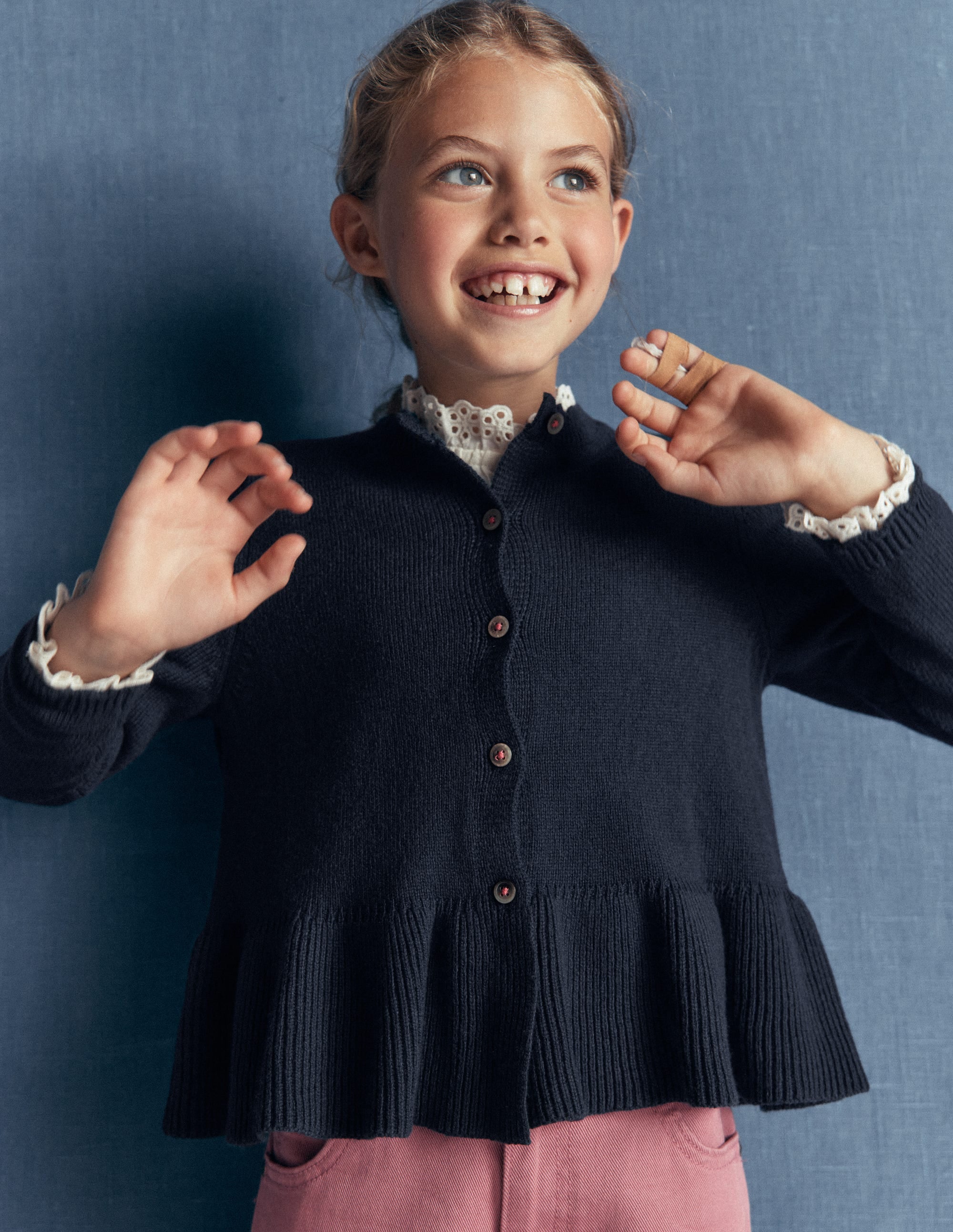 Hübsche Strickjacke mit Schößchen-Marineblau - Image 2