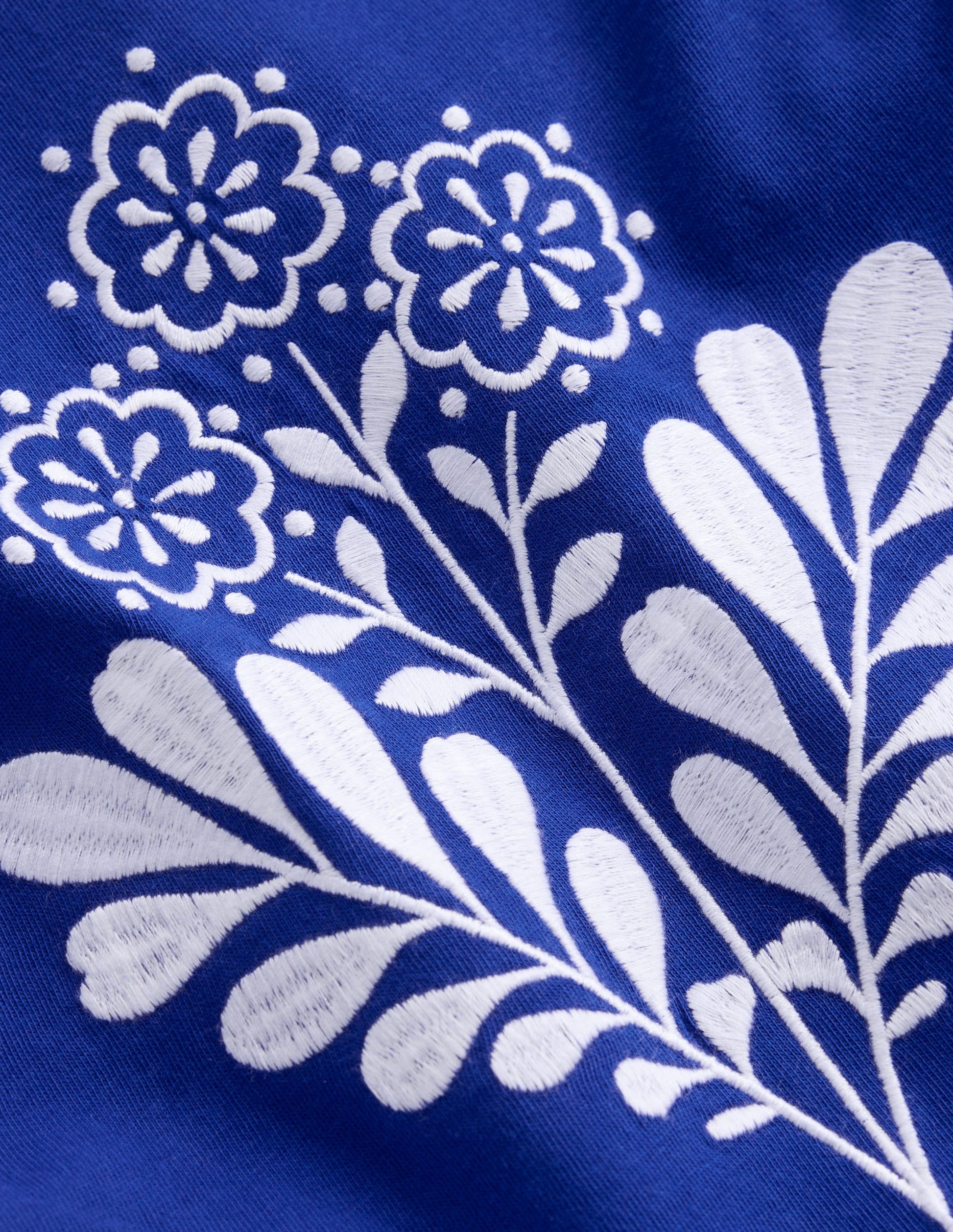 Besticktes Oberteil mit Schößchen-Leuchtendes Blau Stickerei-5